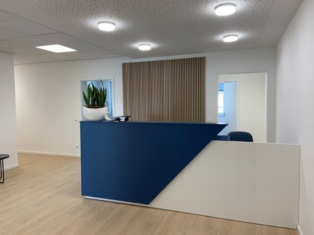 Kreativ | Holz | Design in Bayreuth-Bindlach | Referenz Objekt Empfang bei PT3 Bayreuth