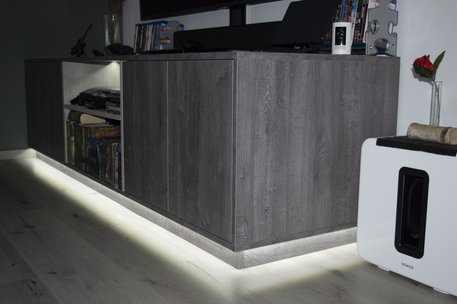 KREATIV | HOLZ | DESIGN in Bindlach - Wohnzimmer Lowboard LED indirekt